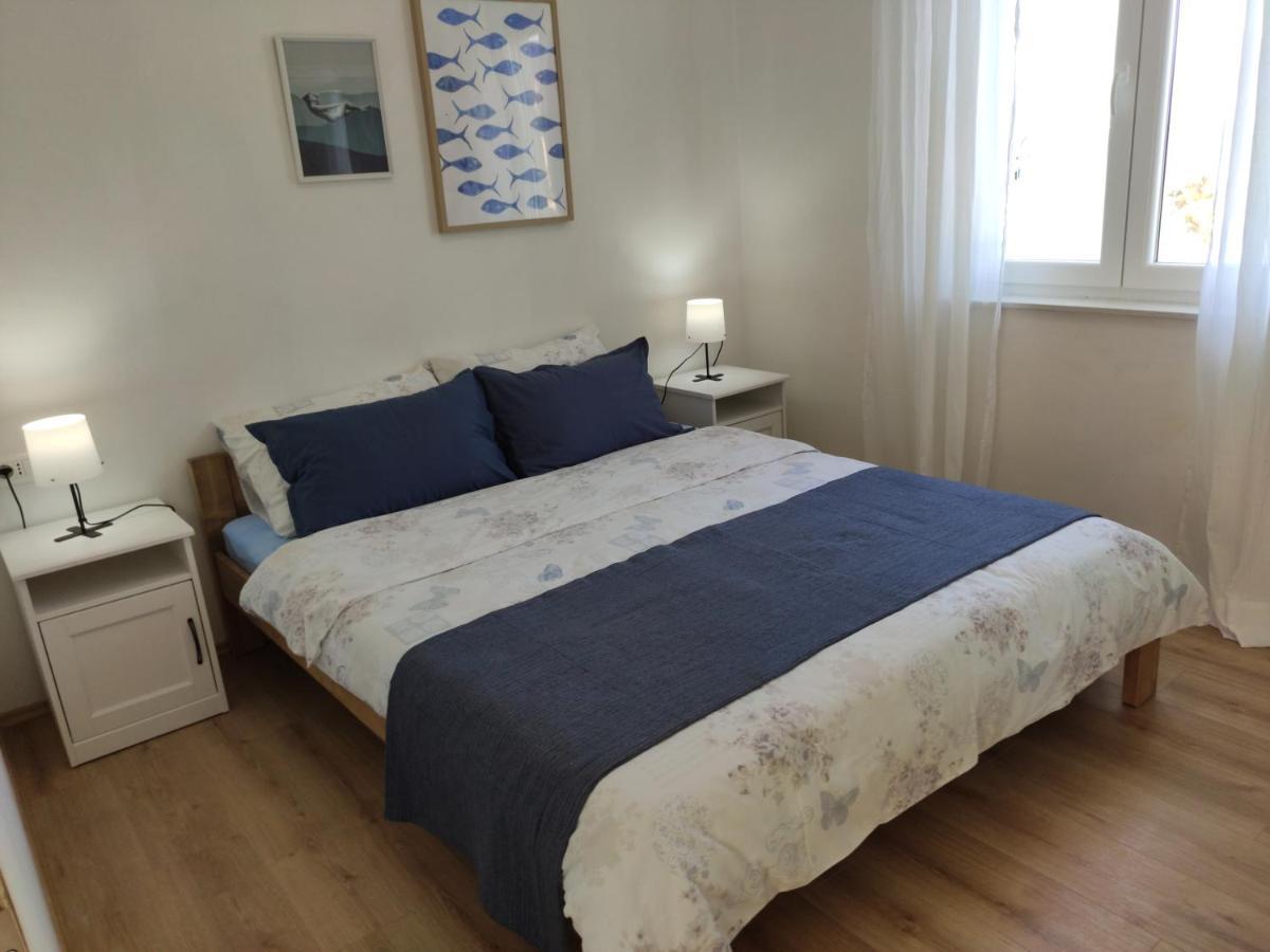 בטינה Apartmani Sara 2 מראה חיצוני תמונה