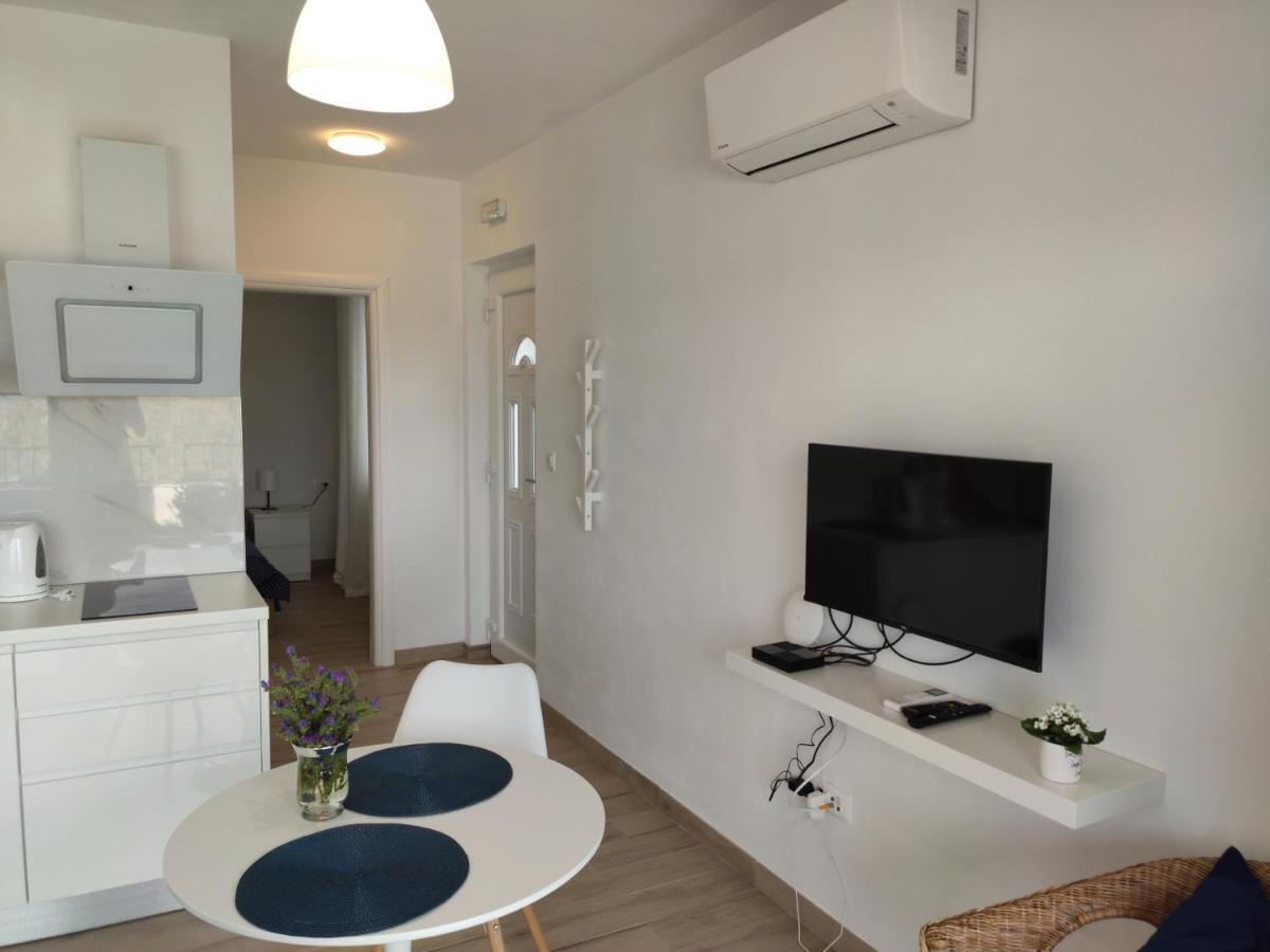בטינה Apartmani Sara 2 מראה חיצוני תמונה